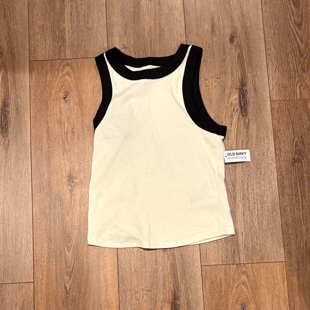 NWT old navy women’s cream black small tank top